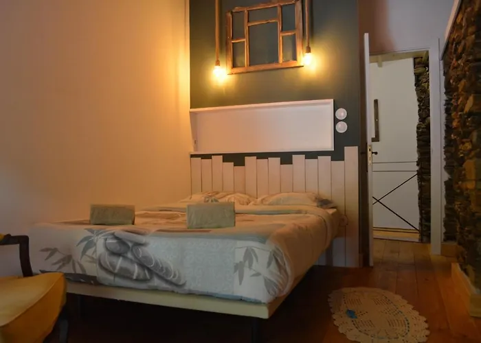 Casa Do Azereiro
